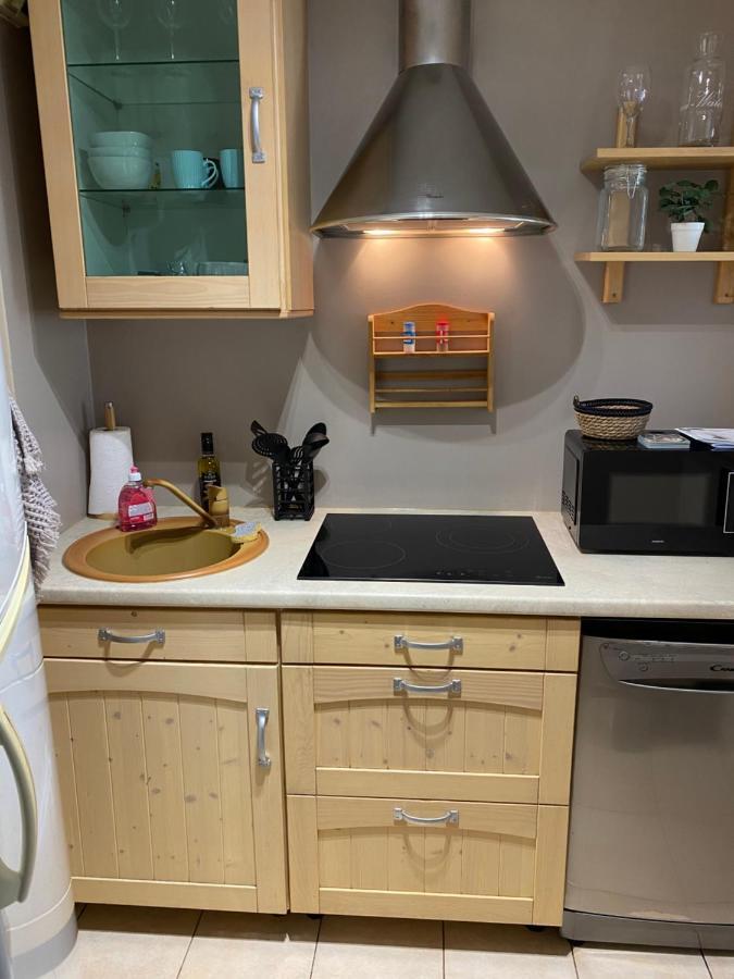 Appartement Cosy Avec Jardin Privatif Et Garage Фонтенбло Экстерьер фото